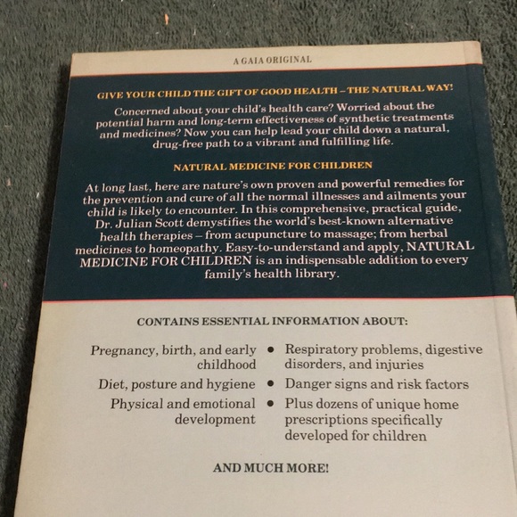 “Natural Medicine for Children” Oversized paperback book - Picture 2 of 4